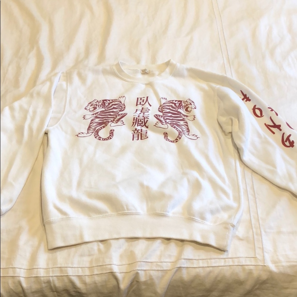 White sweatshirt